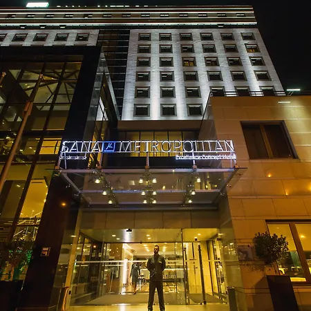 Отель Sana Metropolitan 4*