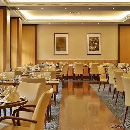 萨纳大都市酒店 4* Lisboa
