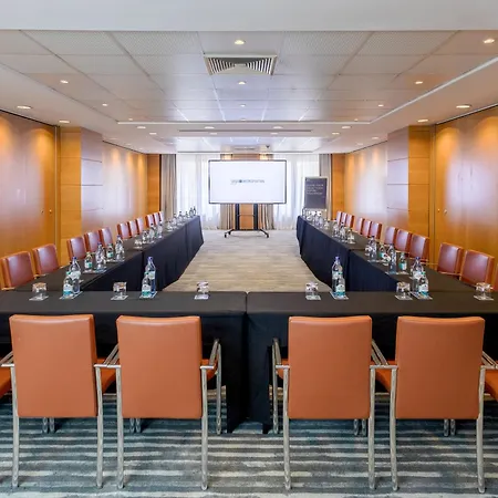 سانا ميتروبوليتان فندق 4*