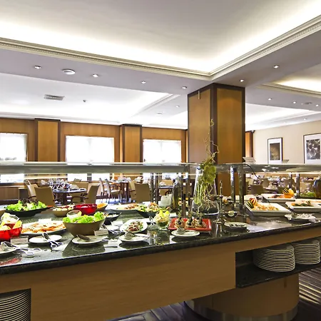 سانا ميتروبوليتان 4*