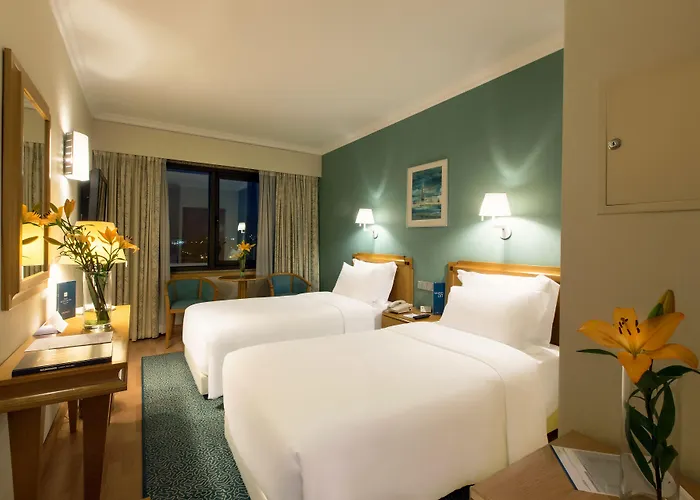 Sana Metropolitan Отель 4*