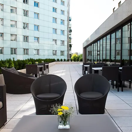 사나 메트로폴리탄